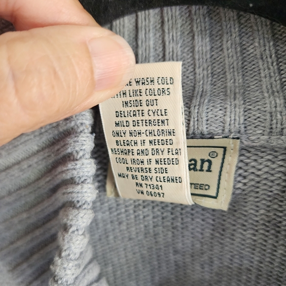 L.L. Bean Men's Zip-Up Sweater in Gray - Picture 9 of 12
